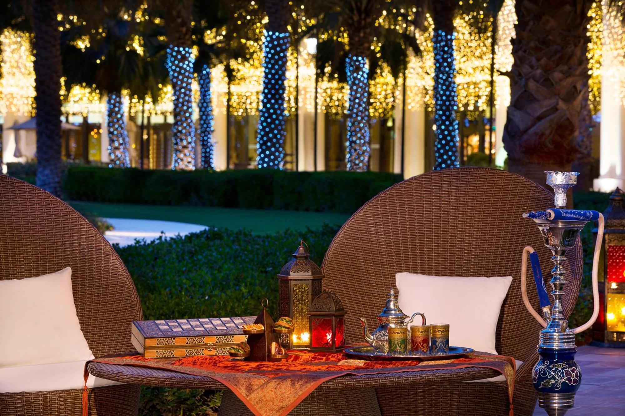 The Ritz-Carlton Abu Dhabi, Grand Canal Esterno foto The Palace Downtown Dubai