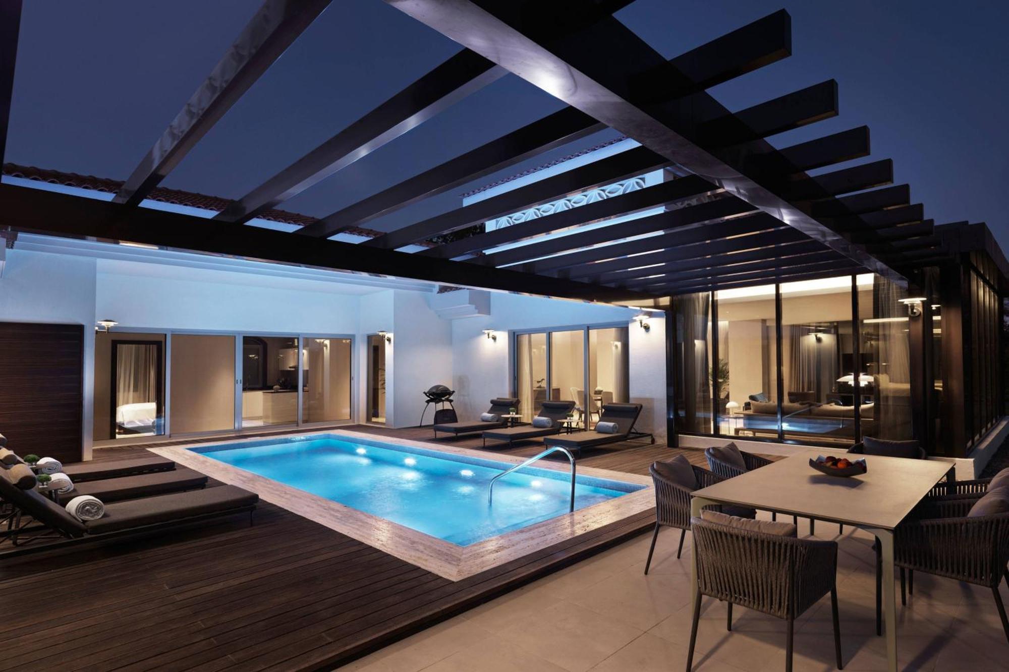 The Ritz-Carlton Abu Dhabi, Grand Canal Esterno foto The Royal Penthouse Suite